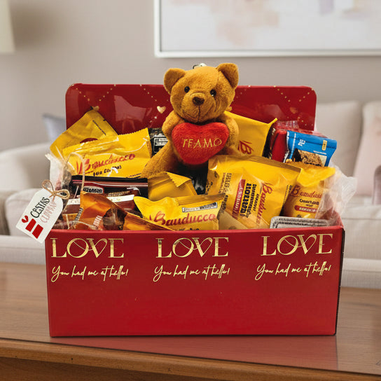 Delicate Morning Basket with Mini Teddy